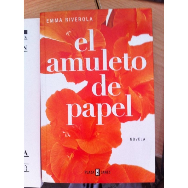 EL AMULETO DE PAPEL